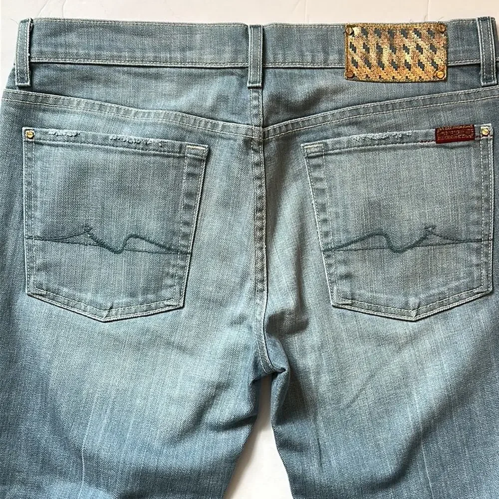7 For All Man Kind Flip Flop Low Rise Boot Cut Light Wash Denim Jeans Size 31